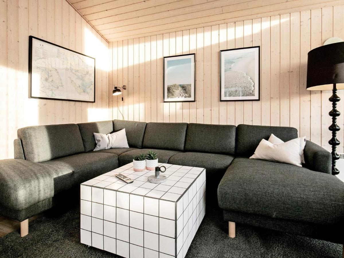 6 Person Holiday Home In Tranek R Fæbæk Exterior foto